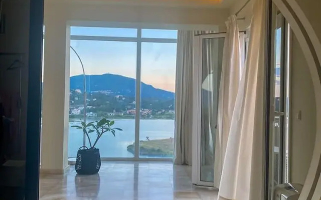Best View-stylish Penthouse With Communal Pool