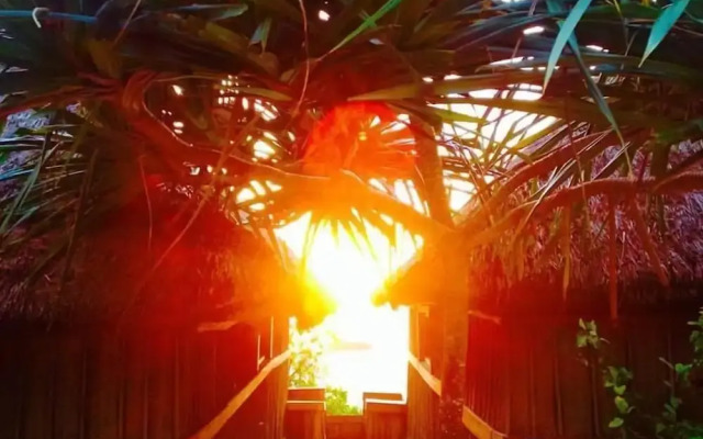 Zanzibar Sunrise at Bandas