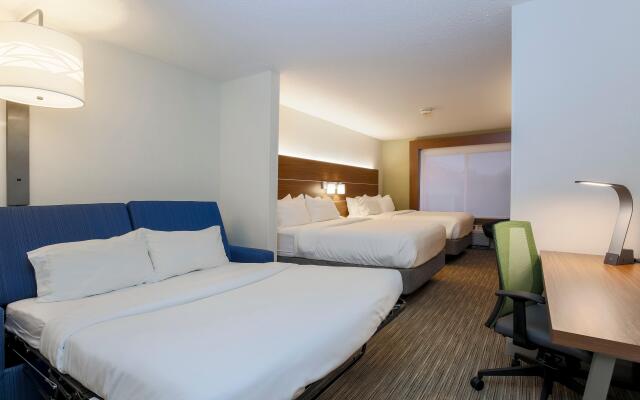 Holiday Inn Express Rochester NE- Irondequoit, an IHG Hotel