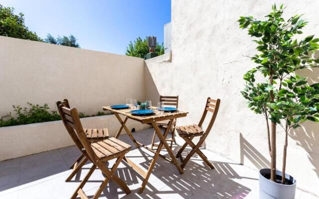 MaxBnb - CLIMATISÉ - Grand Studio 37m2 & terrasse 30m2 - Est