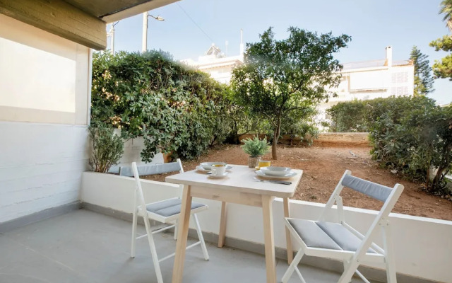 Halo - Luxury Studio in Athens