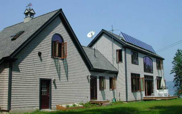 Three Pines Bed and Breakfast