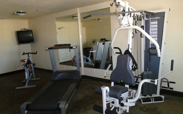 Comfort Inn & Suites