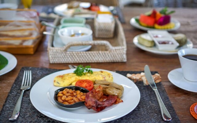 Luxury 5 Bedroom Villa With Private Pool, Bali Villa 2055