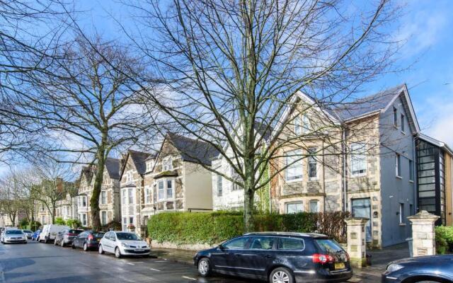 Oakfield Premier Apartments - Fast Wifi - 5 mins City Centre
