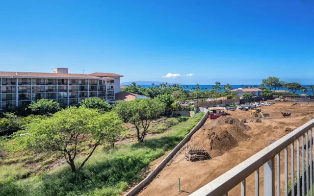 Centrally Located Elegant Vistas