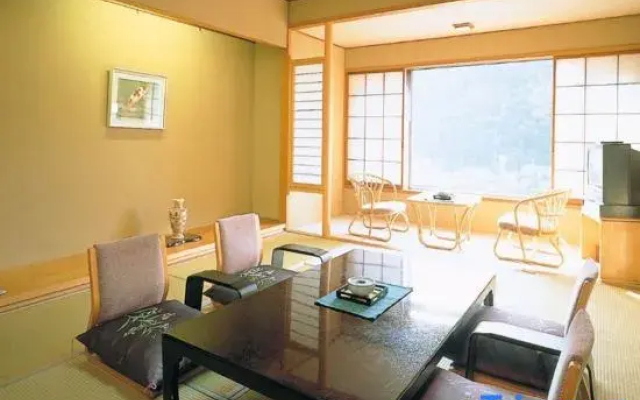Izumo Tamatsukurionsen Shiraishiya