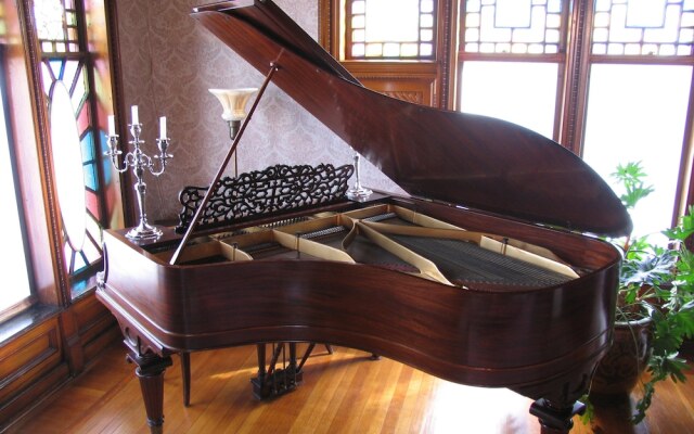 The Towers Bed & Breakfast