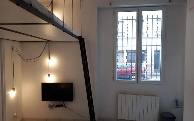 Enjoyable 20m² MONTREUIL 5 minutes Paris