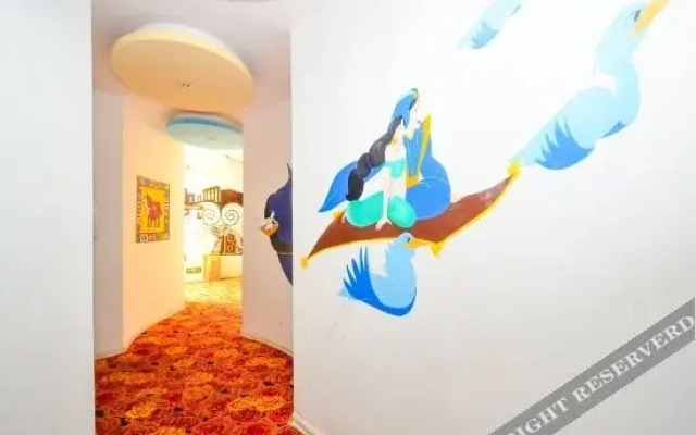 Weiluona Hotel