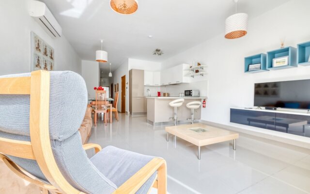 Prime Location Apartment With Side Seaviews