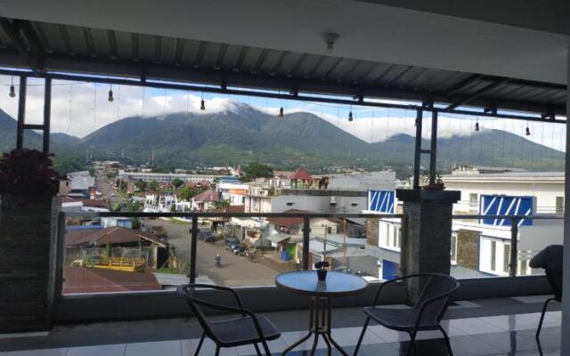Sky Flores Hotel Ruteng