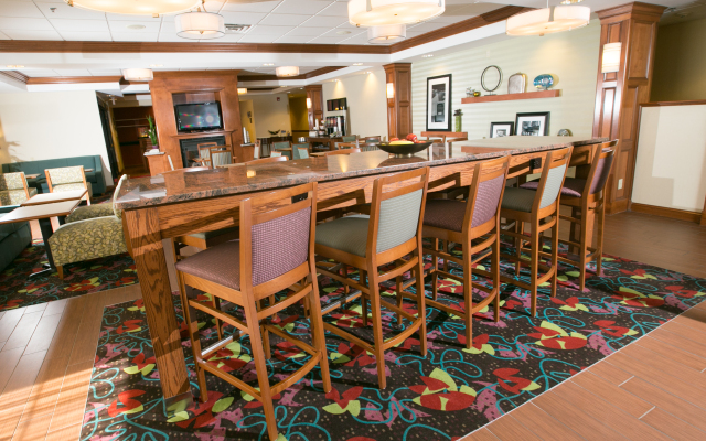 Hampton Inn Hadley-Amherst Area