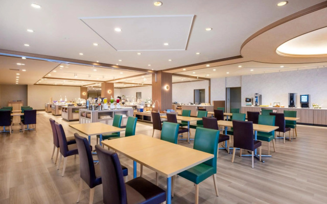 Mercure Toyama Tonami Resort & Spa