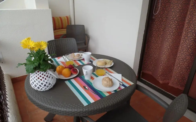 Lovely Apartment With Pool in Cabanas de Tavira
