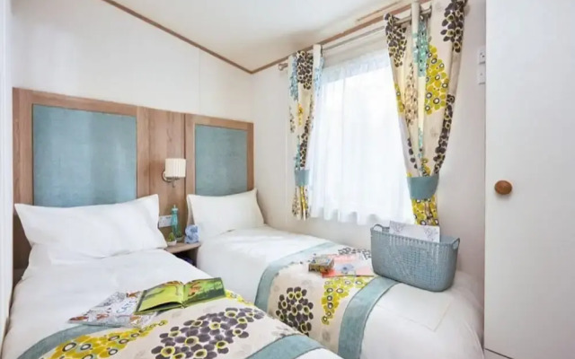 Bay View 37 Oceans Edge by PRL Lodge Hire