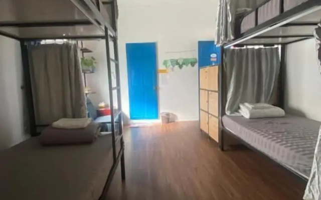 Dom Hostel and Bar – Guest Rooms – Da Nang
