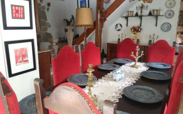 House - 3 Bedrooms with Pool and WiFi - 107434