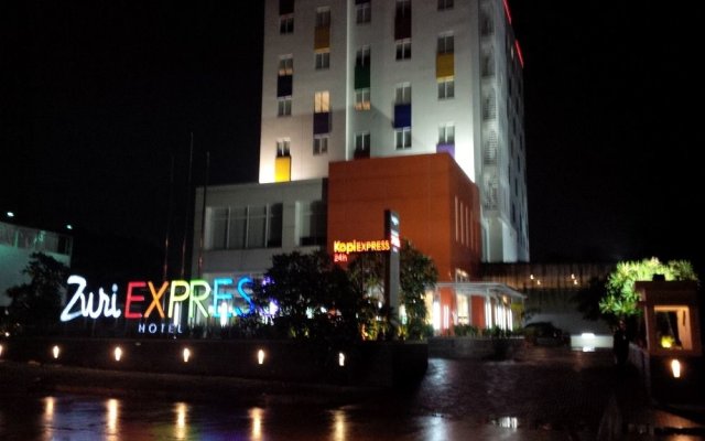 Zuri Express Lippo Cikarang Hotel