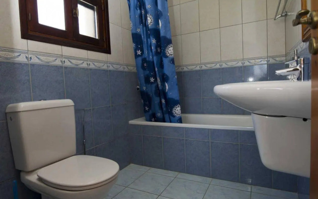 Constantinos Villa