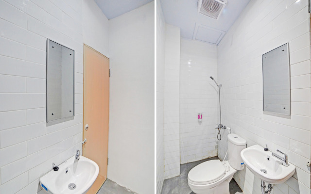 Super OYO 90559 Gamacity Residence