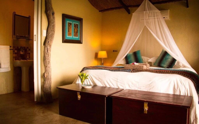 Umkumbe Safari Lodge