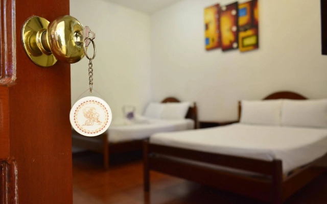 Hotel Maya Azul