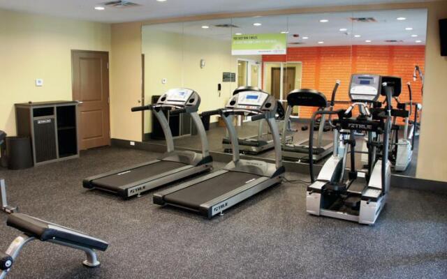 La Quinta Inn & Suites Clinton