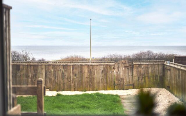 Host Stay Marsden Beach House