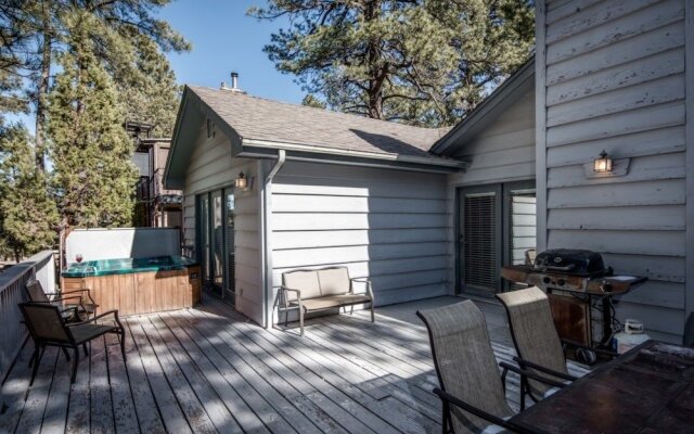 Angulo - Three Bedroom Cabin