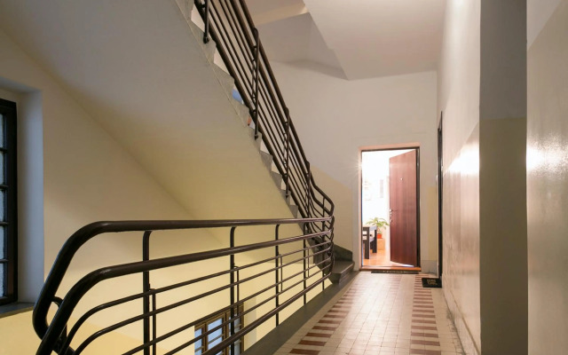 Urban Downtown Apartment