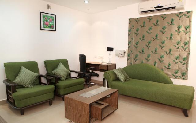 Blu Ivy Serviced Apartment - Korattur
