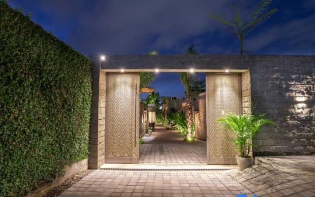 Sin Nombre Bali