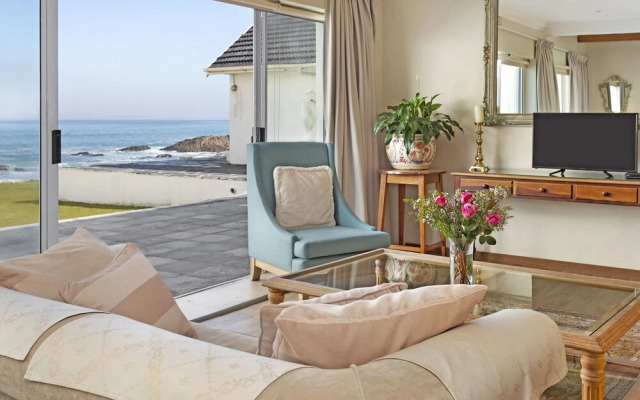 Rockhaven On The Beach