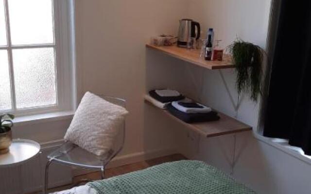 Lekkerwegbijleeuwen, 1 minuut naar hartje centrum