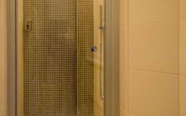 Ruterra Apt with Sauna and Billiards