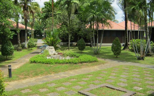 Grand Dormani Rajah Court Hotel