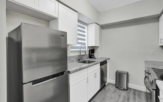 Bay Harbor Suites