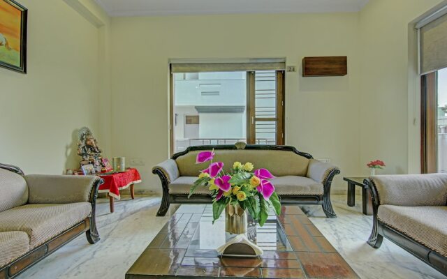 Itsy Hotels Swastika Inn Sector 26