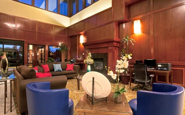 Ramada By Wyndham Tukwila Southcenter