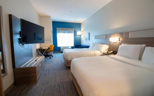 Comfort Suites Magnolia Greens
