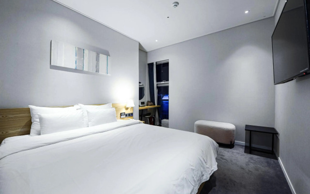 Ocean the point Hotel