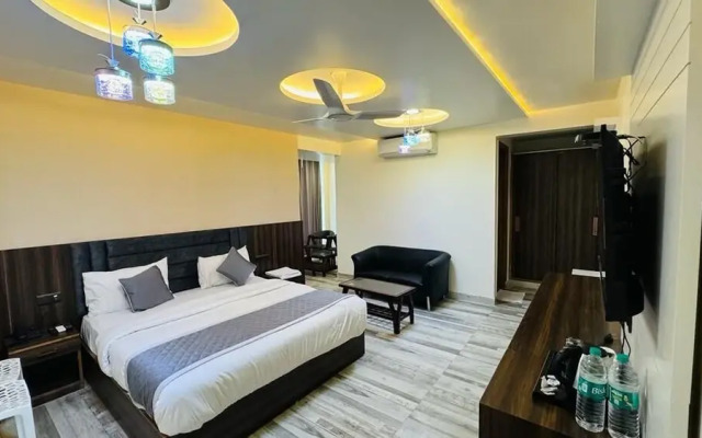 Raksha Suites & Banquet Greater Noida