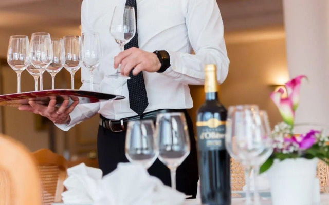 Home Médicis Les Petites Roches