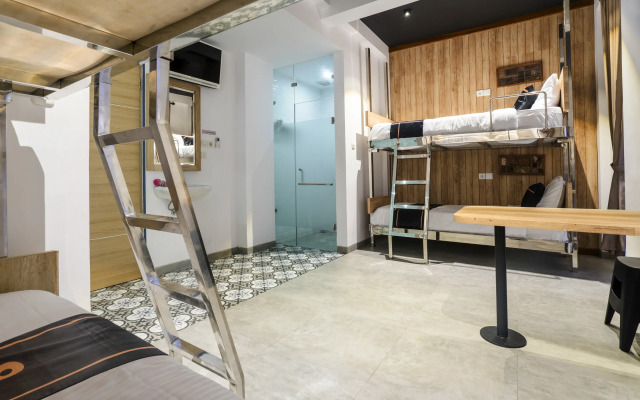Super OYO Collection O 2627 Ratamya Co-living