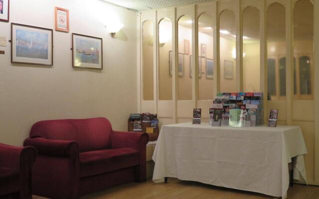 Cardiff Sandringham Hotel