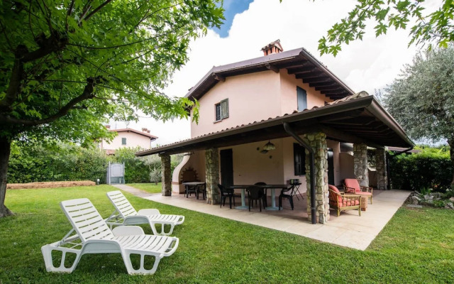 Villa Golf in Polpenazze del Garda