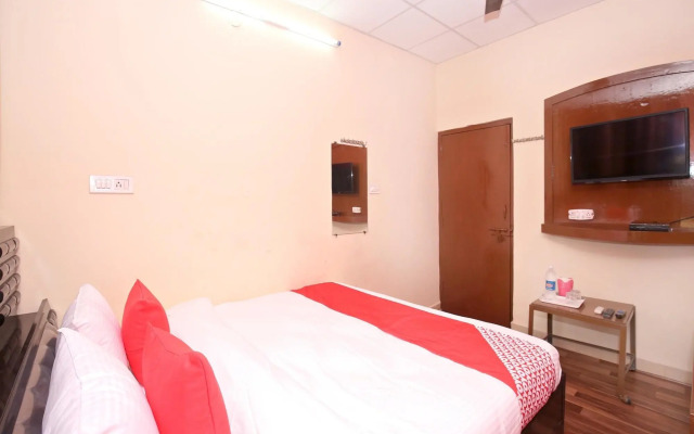 Rehan Basera Guest House by OYO Rooms