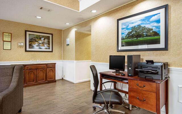 Quality Inn Thomaston