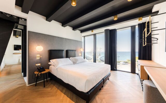 MaisonMe Boutique Hotel - Adults Only